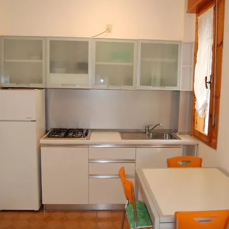 Apartment Family Flat In A With 3 Pools-beahost