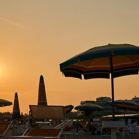 Family Flat In A With 3 Pools - Beahost Διαμέρισμα